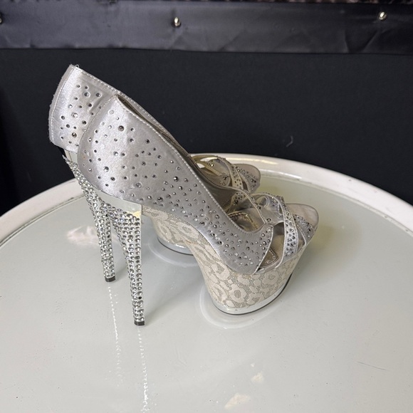 2 Lips Too Silver Rhinestone Heels - Picture 4 of 8